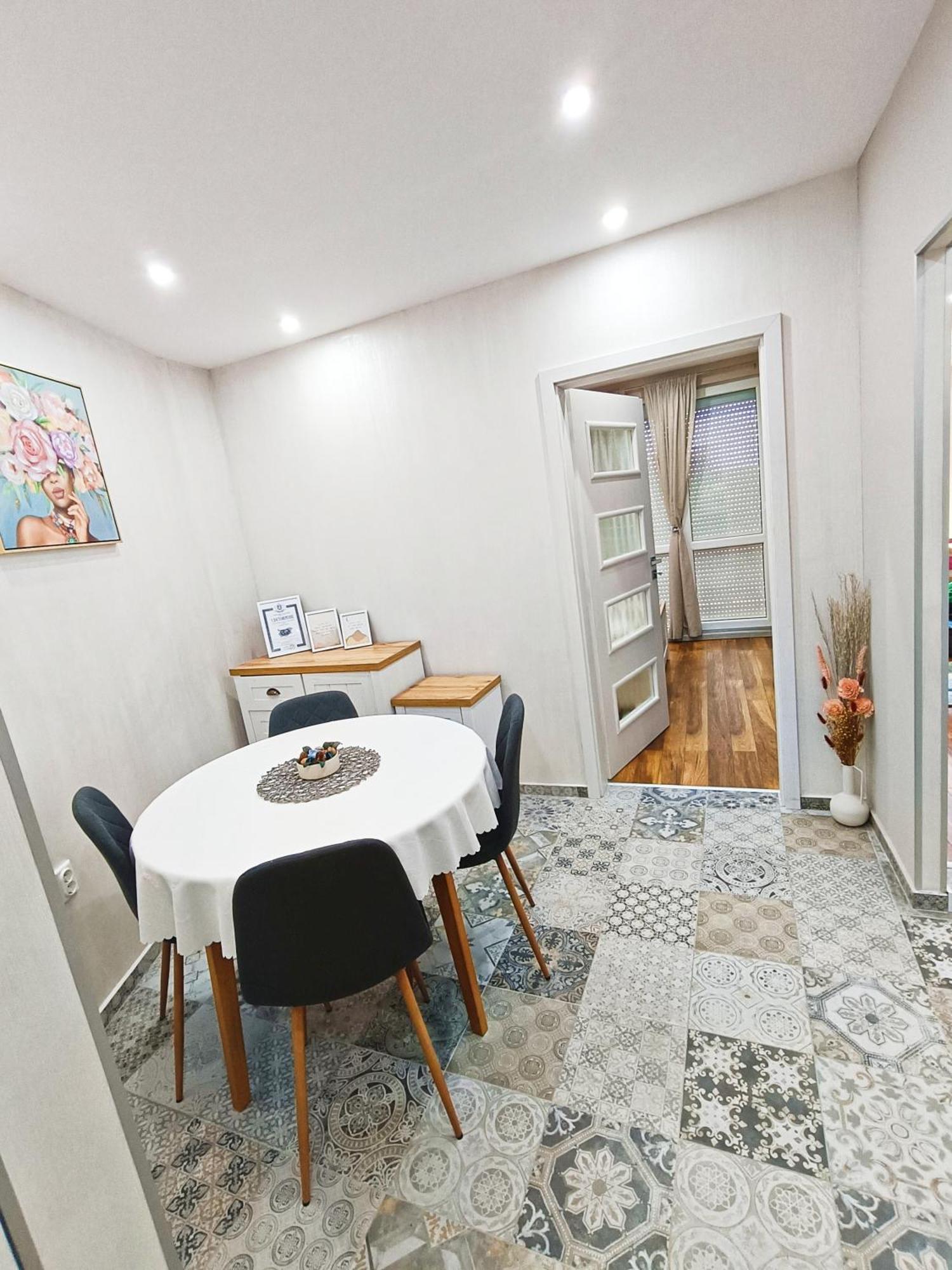 Mdm Apartment City Center Felicita Deluxe Ruse Luaran gambar